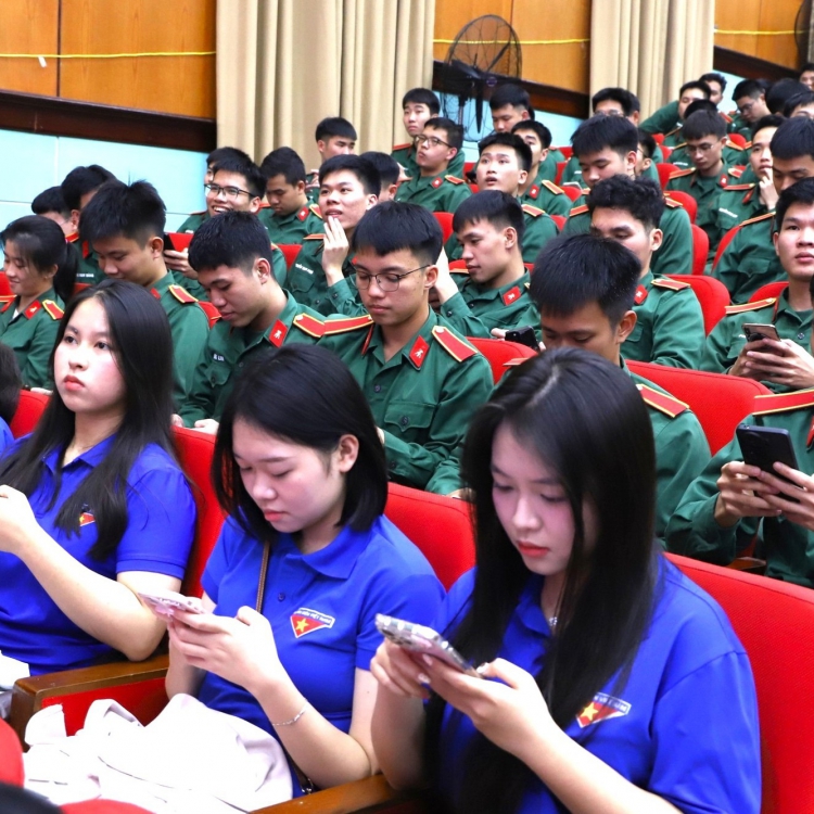 Năm 2026, 15 trường Bộ Quốc phòng tuyển 3.900 sinh viên dân sự