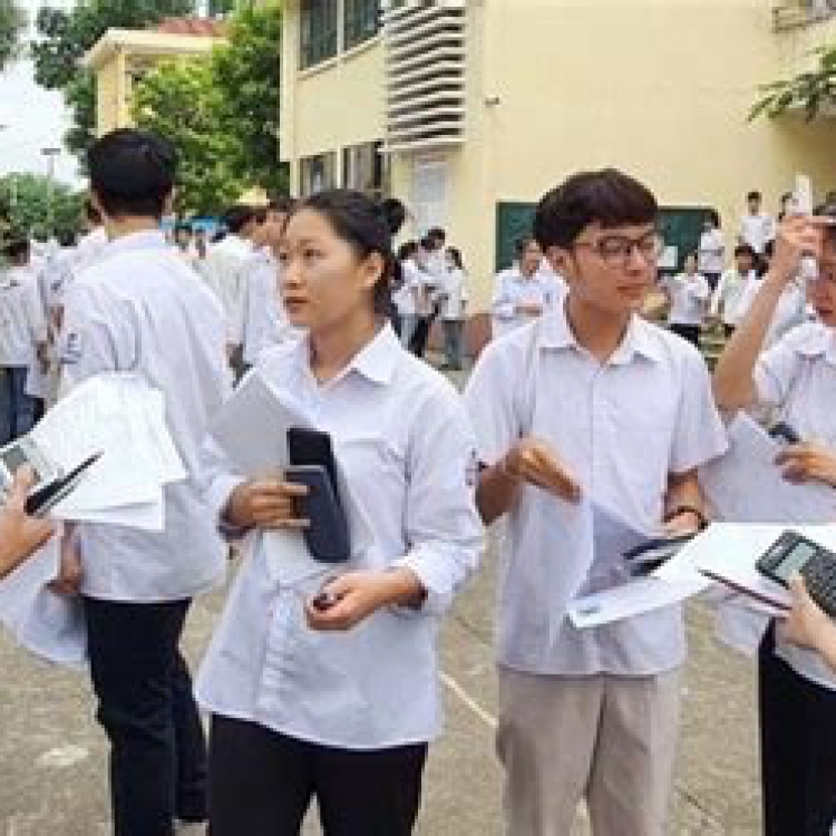 Đề xuất mới của Bộ GD-ĐT: dừng xét học bạ, siết giới hạn nguyện vọng 2026