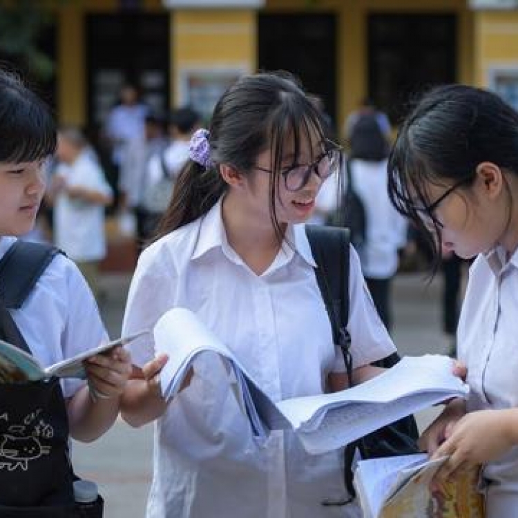 Bản đồ số hỗ trợ tuyển sinh đầu cấp tại Hà Nội: Giải bài toán học gần nơi cư trú