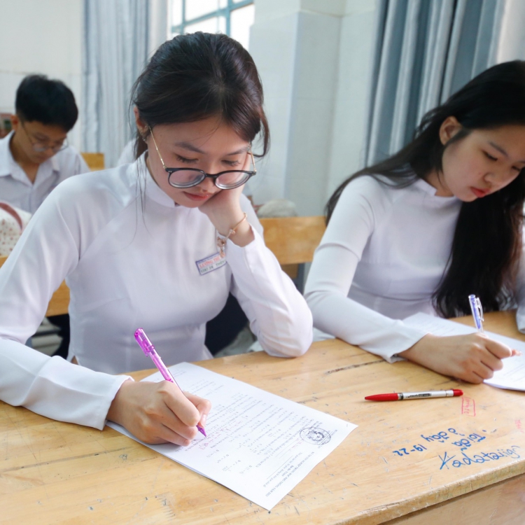 Tổng hợp đề thi & đáp án THPT Quốc gia 2025 cho toàn bộ các môn